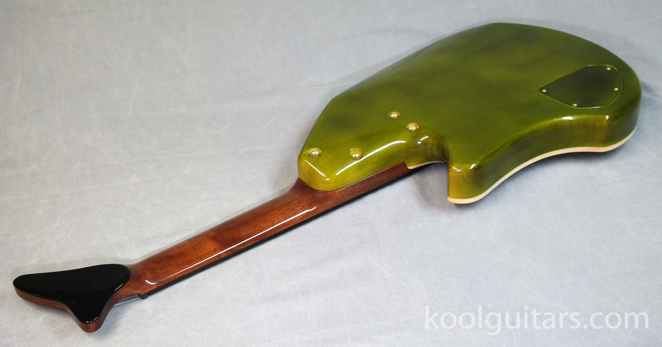 Electric OUD 7 steel strings,headless hardware, fretlessguitar by KOOL Guitars