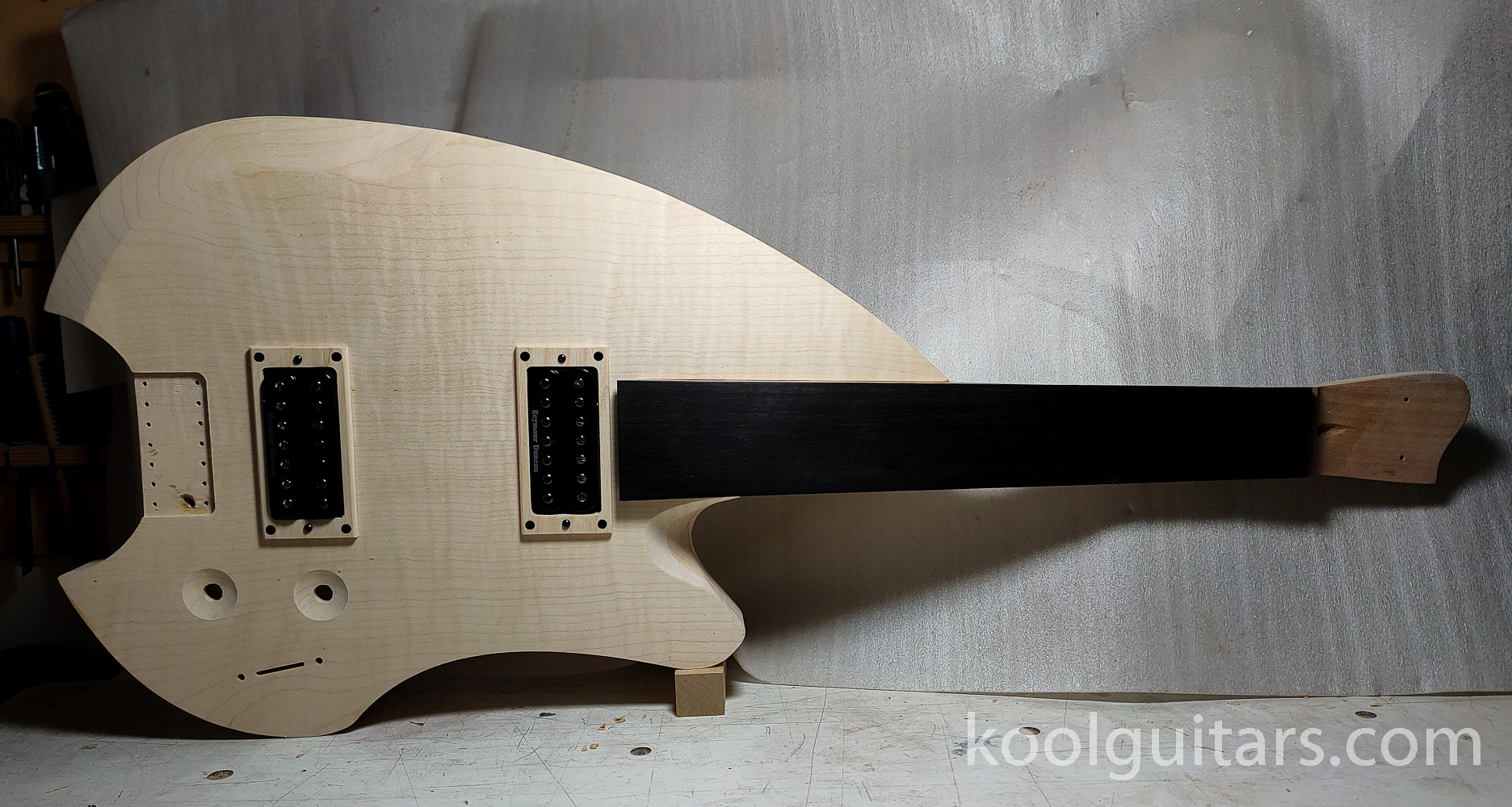 Custom electric guitar 7 strings